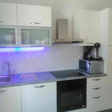 Seaview Apartments, Ventura Appartement Nin