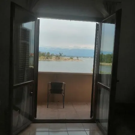 Seaview Apartments, Ventura Appartement Nin